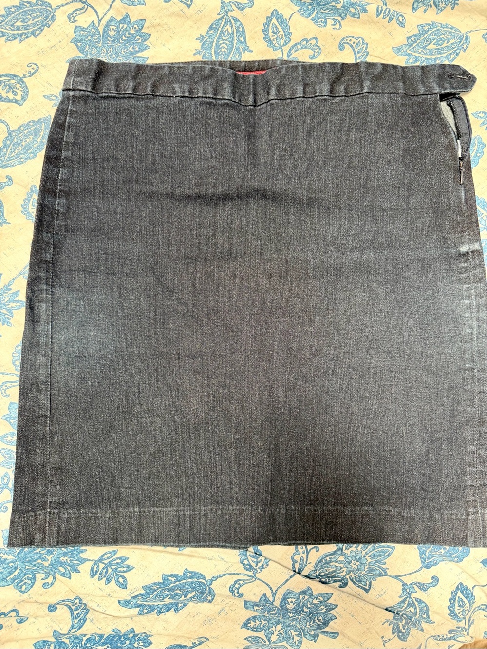 Tommy Hilfiger dark Denim Mini Skirt